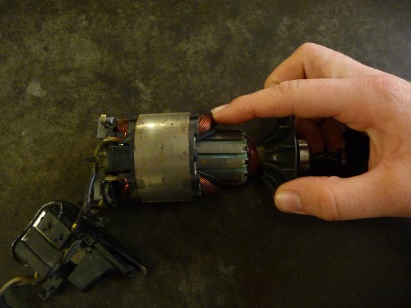 DeWALT DW106 Amp Drill Maintenance: crwdns2935265:04crwdnd2935265:02crwdnd2935265:03crwdne2935265:0