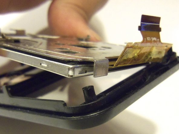 Samsung HMX-W300 LCD Screen Replacement: crwdns2935265:013crwdnd2935265:02crwdnd2935265:03crwdne2935265:0