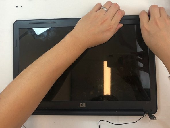 HP Pavillion G60-120US LCD Screen Replacement: crwdns2935265:023crwdnd2935265:02crwdnd2935265:02crwdne2935265:0