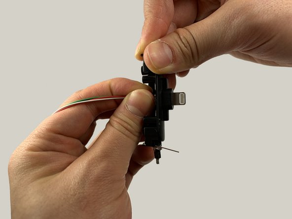 iHome iPL8 Screen Replacement: crwdns2935265:09crwdnd2935265:03crwdnd2935265:03crwdne2935265:0