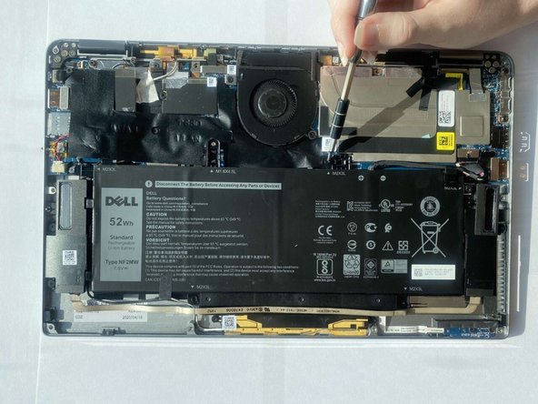 Dell Latitude 9410 2-in-1 Battery Replacement, Battery: crwdns2935265:04crwdnd2935265:02crwdnd2935265:02crwdne2935265:0