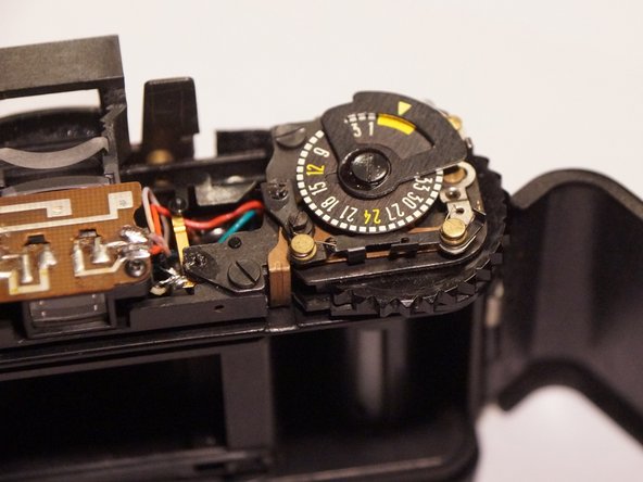 Lomo LC-A: fixing the exposure / picture counter: crwdns2935265:08crwdnd2935265:02crwdnd2935265:03crwdne2935265:0