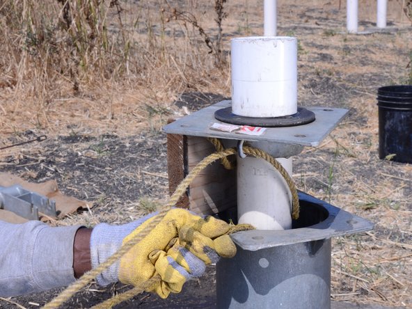 Afridev Casing Pipe Disassembly: crwdns2935265:020crwdnd2935265:03crwdnd2935265:03crwdne2935265:0