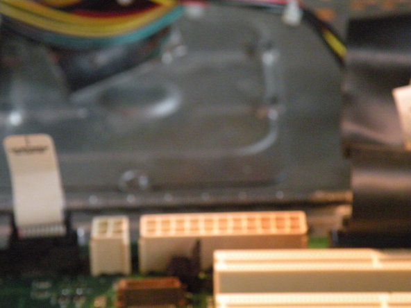 Power Mac G4 Quicksilver Teardown, Power Supply & Fan: crwdns2935265:012crwdnd2935265:02crwdnd2935265:03crwdne2935265:0