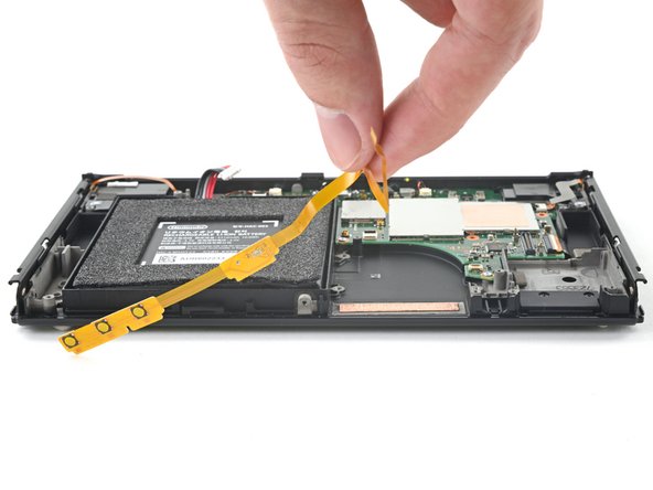 Nintendo Switch OLED Model Power Button Board Replacement, Remove the power button board: paso 38, imagen 3 de 3