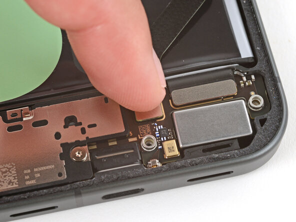 Google Pixel 10 Battery Replacement: 36 단계, 이미지 2개 중 2개