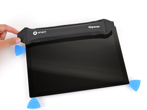 Microsoft Surface Pro 7+ Screen Replacement, Heat the top edge: stap 16, afbeelding 1 van 1