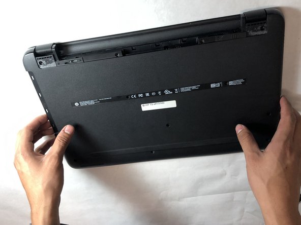 HP 15-AF131DX Wireless Network Card Replacement: crwdns2935265:06crwdnd2935265:02crwdnd2935265:03crwdne2935265:0