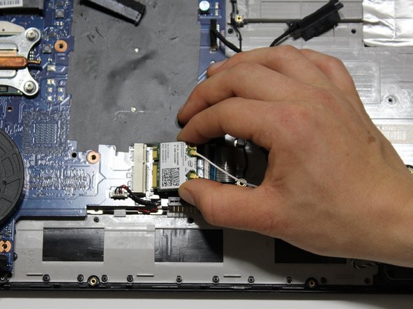 Samsung Series 3 NP300E5A-A02UB AC DC Powerjack  Replacement: crwdns2935265:012crwdnd2935265:02crwdnd2935265:02crwdne2935265:0