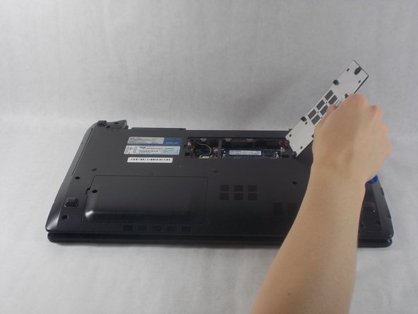 Asus A53U-ES21 Wireless Card Replacement, Wireless Card: crwdns2935265:03crwdnd2935265:03crwdnd2935265:03crwdne2935265:0