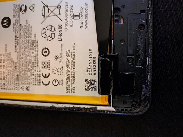 Motorola Moto G Power (2020)/G8 Power Display Replacement, Remove protective film: crwdns2935265:06crwdnd2935265:03crwdnd2935265:03crwdne2935265:0