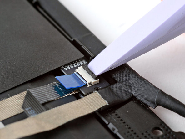 Framework Laptop 12 eDP Display Cable Replacement, Disconnect the touch control cable: 42 단계, 이미지 3개 중 2개