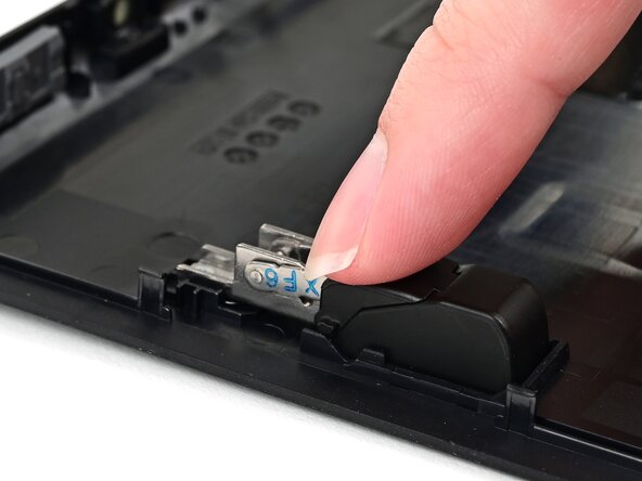 Nintendo Switch 2 Kickstand Replacement: crwdns2935265:028crwdnd2935265:03crwdnd2935265:03crwdne2935265:0