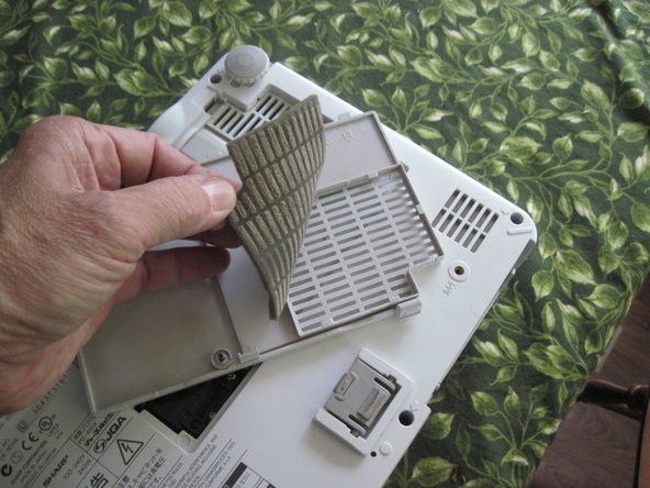 Sharp PG-A10X Thermal Fuse Replacement, Clean the filter: crwdns2935265:017crwdnd2935265:03crwdnd2935265:03crwdne2935265:0