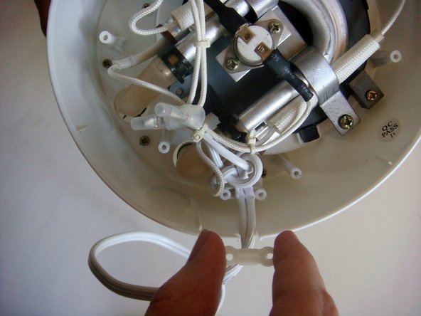 XQ-673H Power Cord Replacement: crwdns2935265:03crwdnd2935265:03crwdnd2935265:03crwdne2935265:0