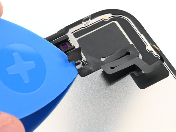 iPhone 16 Plus Screen Replacement, Peel up the ambient light sensor cable: 22 단계, 이미지 2개 중 1개