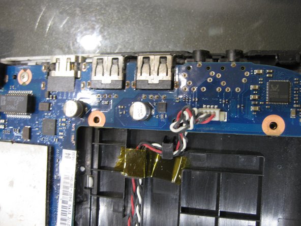 Samsung NP-RF411 Laptop Maintenance: crwdns2935265:05crwdnd2935265:03crwdnd2935265:03crwdne2935265:0