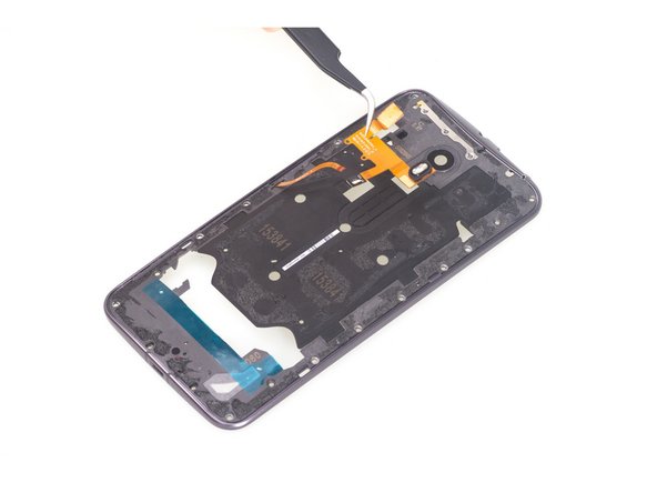 Motorola Moto X Style (Moto X Pure Edition) Teardown: crwdns2935265:08crwdnd2935265:03crwdnd2935265:03crwdne2935265:0