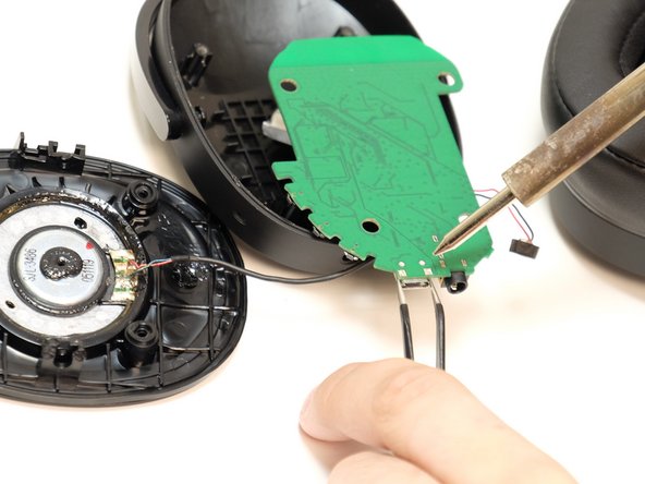 Skullcandy Hesh 3 Charging Port Replacement: crwdns2935265:03crwdnd2935265:02crwdnd2935265:02crwdne2935265:0