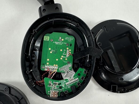 Edifier W820NB Plus Motherboard Replacement, Motherboard: crwdns2935265:010crwdnd2935265:02crwdnd2935265:02crwdne2935265:0