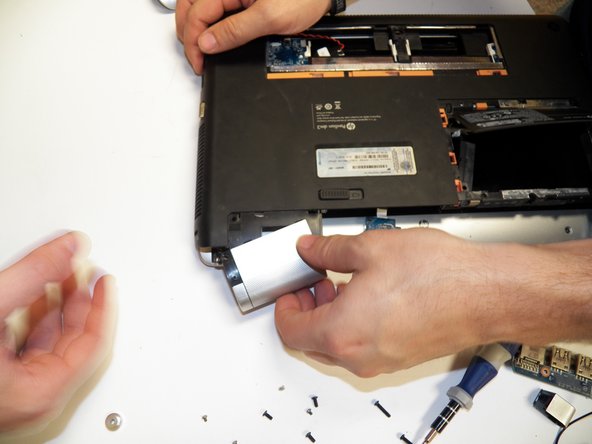 HP Pavilion DM3-3010US Screen Replacement, Screen: crwdns2935265:012crwdnd2935265:02crwdnd2935265:03crwdne2935265:0