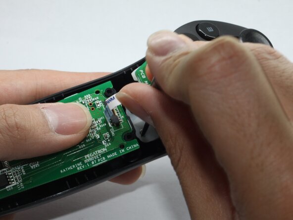 Razer Hydra Joystick Cover Replacement: adım 6, 3 resimden 2.