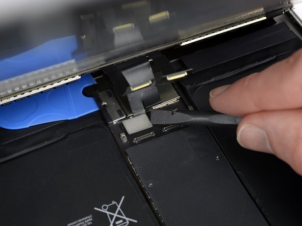 iPad Pro 10.5" Front-Facing Camera Replacement: step 15, image 2 of 3