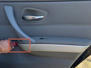 Bmw e90 deals inner door handle