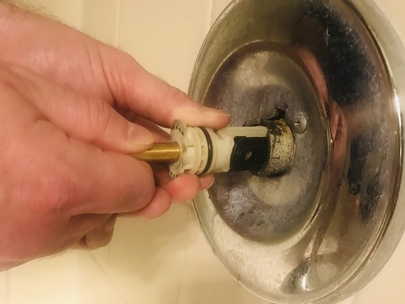 Shower Valve Cartridge Replacement: crwdns2935265:08crwdnd2935265:02crwdnd2935265:03crwdne2935265:0