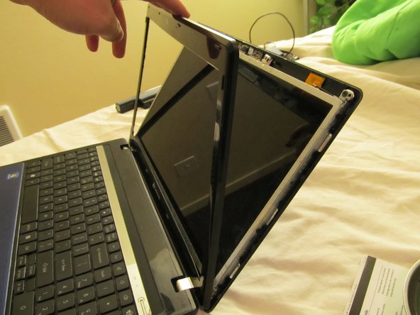 Gateway NV53A24u LCD Screen Replacement: step 8, image 1 of 2