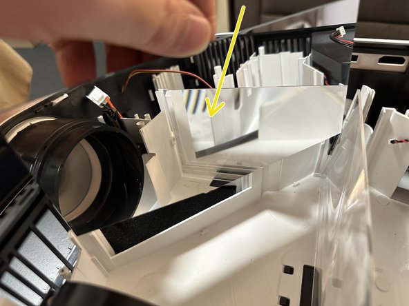 Alliums LED projector AP-020 Teardown, Remove fans and mirror: crwdns2935265:08crwdnd2935265:03crwdnd2935265:03crwdne2935265:0