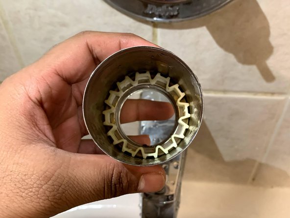 Bath Tub Cartridge Replacement: crwdns2935265:04crwdnd2935265:03crwdnd2935265:03crwdne2935265:0