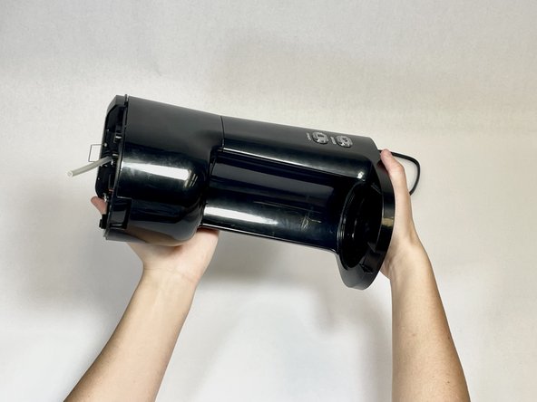 How to Clean a Mainstays Coffee Maker Water Tube: crwdns2935265:05crwdnd2935265:02crwdnd2935265:03crwdne2935265:0