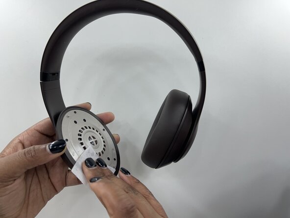 Beats Studio Pro Earpad Replacement: crwdns2935265:04crwdnd2935265:02crwdnd2935265:03crwdne2935265:0