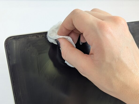 Removing the Anti-Glare Coating from a MacBook Pro Screen: step 2, image 2 of 2