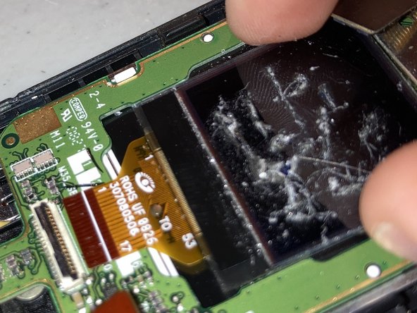 Motorola MOTOACTIV W450 Teardown, Small Screen & Camera Removal: crwdns2935265:011crwdnd2935265:03crwdnd2935265:03crwdne2935265:0