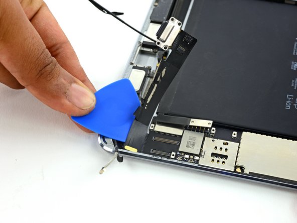 iPad mini 4 LTE Logic Board Replacement: crwdns2935265:050crwdnd2935265:02crwdnd2935265:02crwdne2935265:0