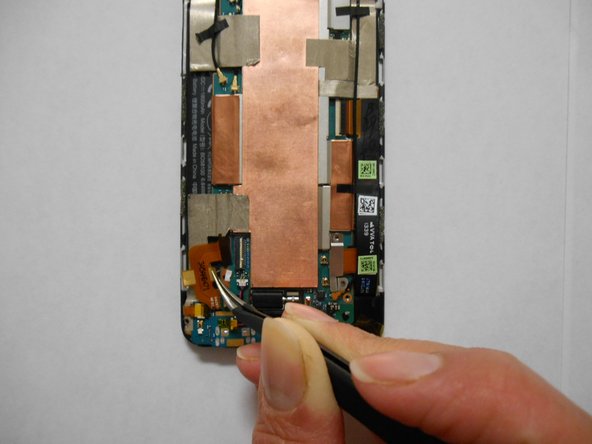 HTC One Mini Motherboard Replacement: crwdns2935265:012crwdnd2935265:02crwdnd2935265:02crwdne2935265:0