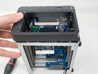 SYNOLOGY DS718+ Teardown