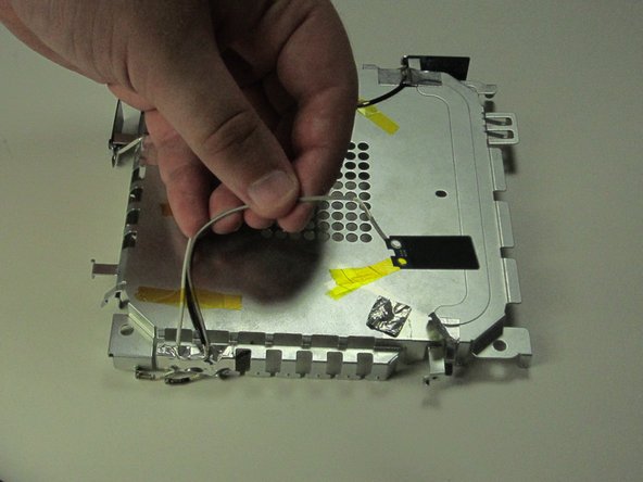 Apple AirPort Extreme Model A1143 Wi-Fi Antenna Replacement: crwdns2935265:09crwdnd2935265:02crwdnd2935265:02crwdne2935265:0