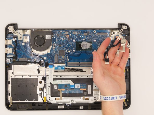 Dell Latitude 3380 Front Camera Replacement, Front Camera: crwdns2935265:03crwdnd2935265:02crwdnd2935265:02crwdne2935265:0