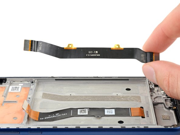 Motorola Moto G Play (2021) Screen Replacement, Remove the board cable: crwdns2935265:046crwdnd2935265:03crwdnd2935265:03crwdne2935265:0