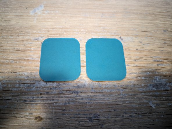 Pebble Time Steel Battery Replacement, Option 2: Apple Watch S5 (44mm) Adhesive Method: 25 단계, 이미지 3개 중 3개