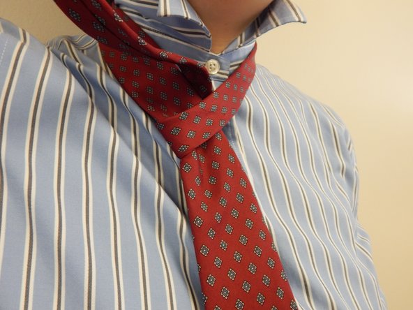How to Tie a Tie: Trinity: crwdns2935265:04crwdnd2935265:02crwdnd2935265:02crwdne2935265:0