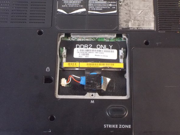 Dell Vostro 1700 RAM Replacement: crwdns2935265:010crwdnd2935265:03crwdnd2935265:03crwdne2935265:0