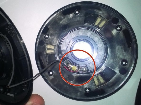 Razer Megalodon – Virtual 7.1 Surround Sound USB Gaming Headset Speaker Replacement: crwdns2935265:03crwdnd2935265:03crwdnd2935265:03crwdne2935265:0