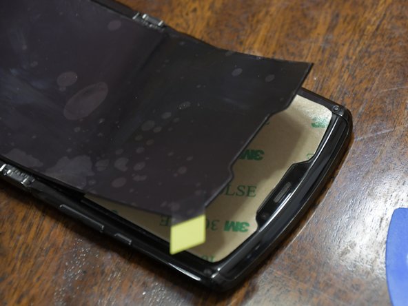 Motorola Razr 2019 Main Screen Replacement, Attache Main Screen to phone: step 16, image 2 of 2
