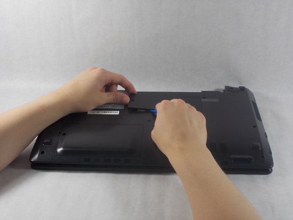 Asus A53U-ES21 Wireless Card Replacement, Wireless Card: crwdns2935265:03crwdnd2935265:02crwdnd2935265:03crwdne2935265:0