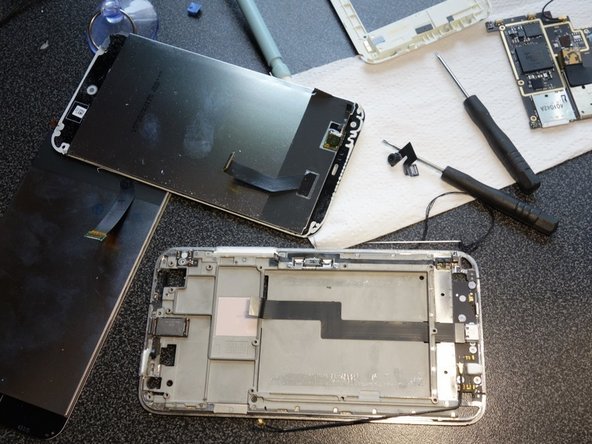 Meizu MX3 Screen Replacement: crwdns2935265:04crwdnd2935265:02crwdnd2935265:02crwdne2935265:0