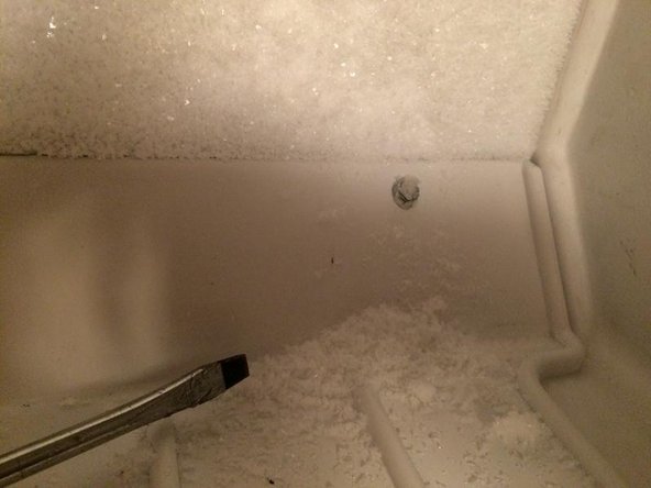 How to replace the defrost thermostat: step 3, image 3 of 3